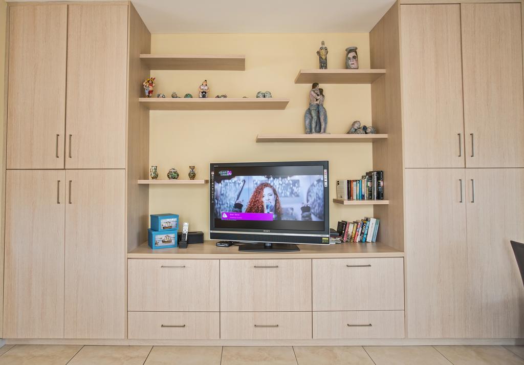פרוטאראס Pallini Court מראה חיצוני תמונה