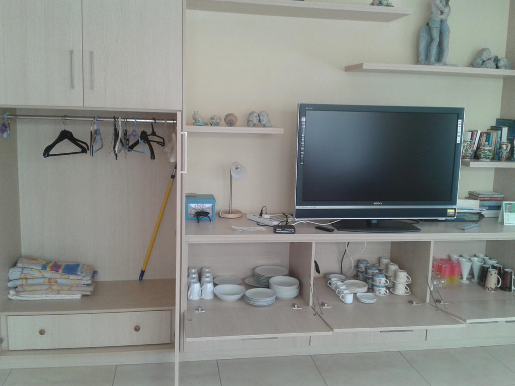 פרוטאראס Pallini Court חדר תמונה