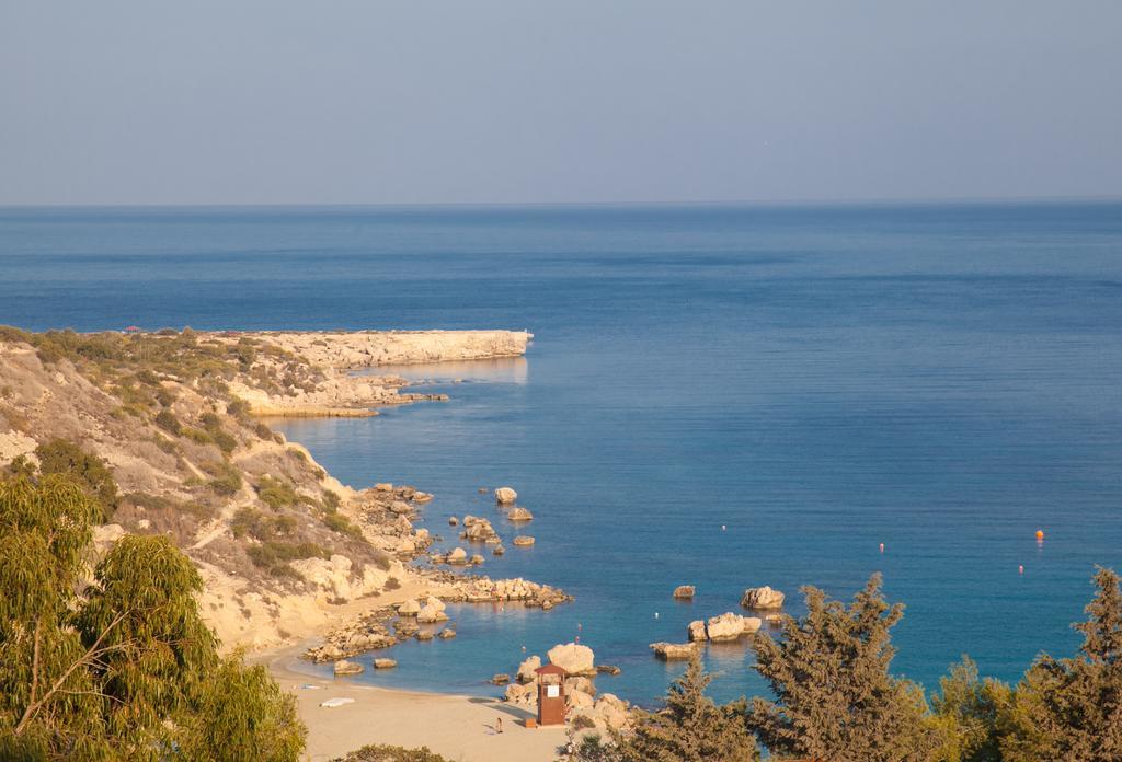 פרוטאראס Pallini Court מראה חיצוני תמונה