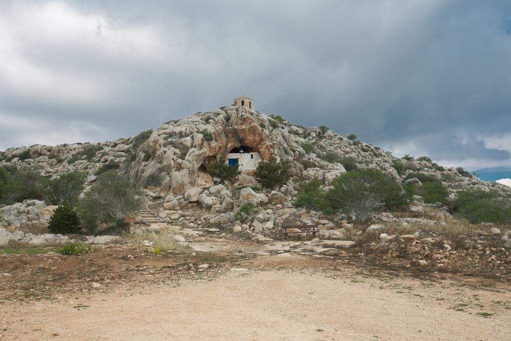 פרוטאראס Pallini Court מראה חיצוני תמונה